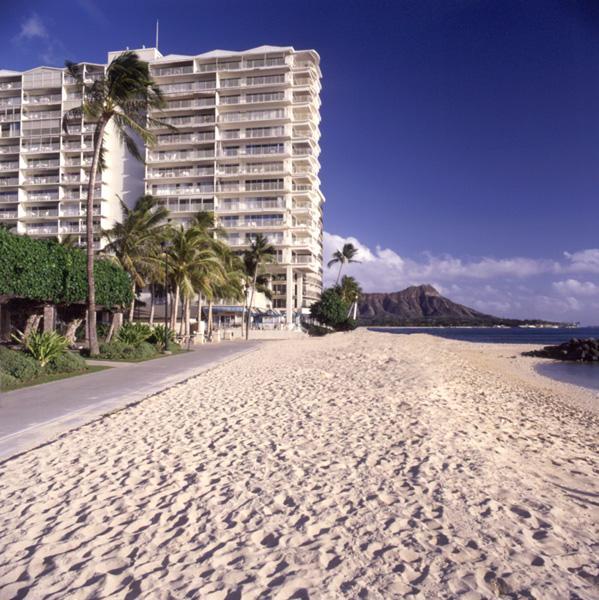 Waikiki Shore Beachfront Honolulu Eksteriør billede